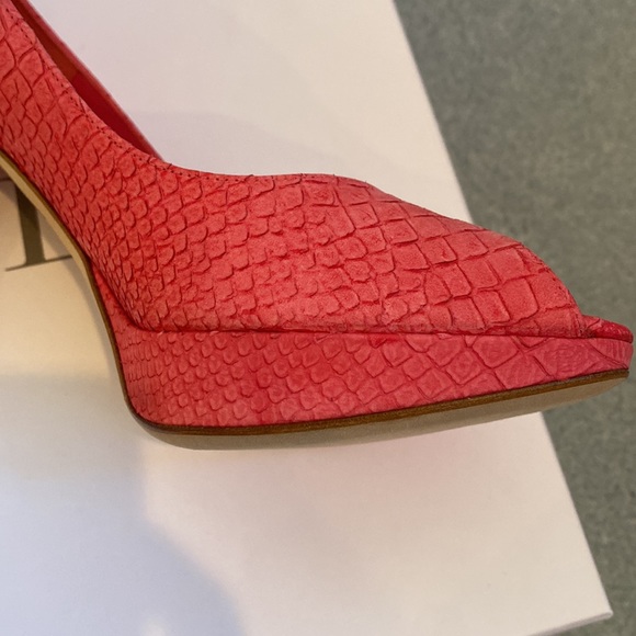 BNIB Miss Dior Peep Toe Pump - Picture 7 of 13
